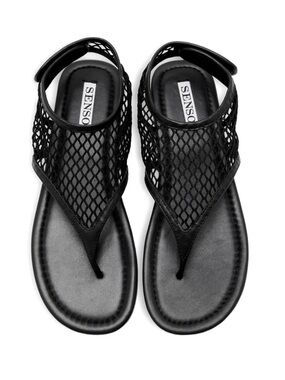 SENSO Nika fishnet strap sandals Black Mesh Thong flats shoes Revolve 9